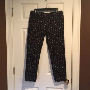 Women’s floral printed trousers